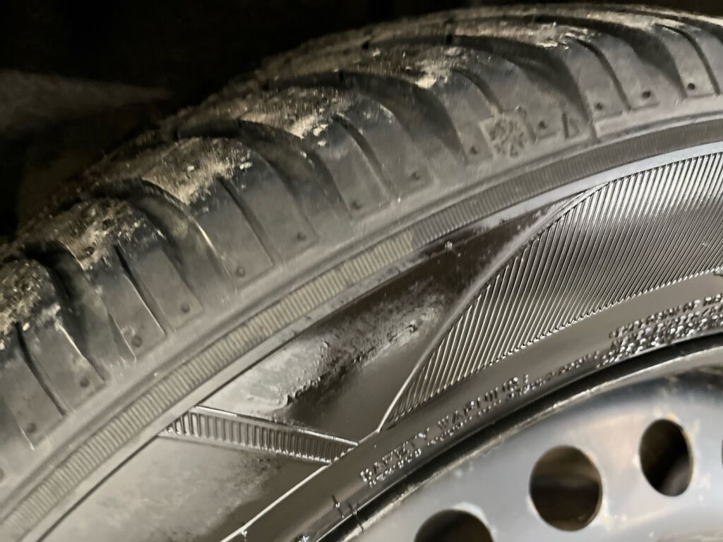 Nissan Leaf 2019 Musta