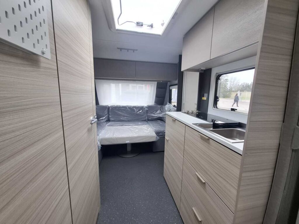 Adria ALTEA 2025 Valkoinen