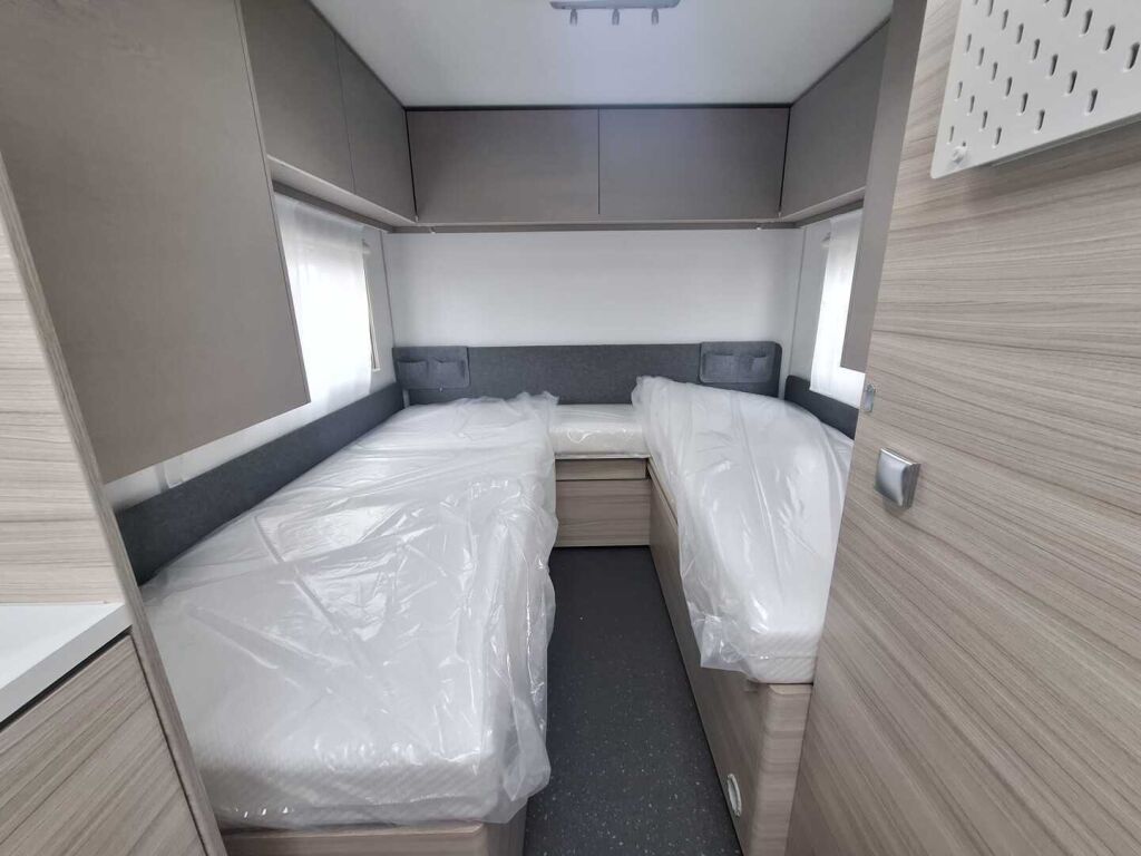 Adria ALTEA 2025 Valkoinen