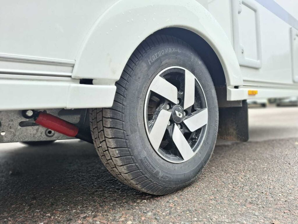 Adria ALTEA 2025 Valkoinen