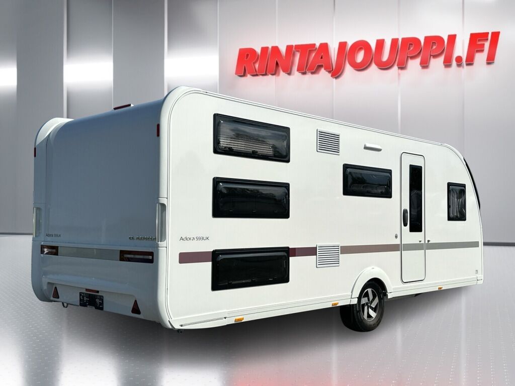 Adria Adora 2025 Valkoinen