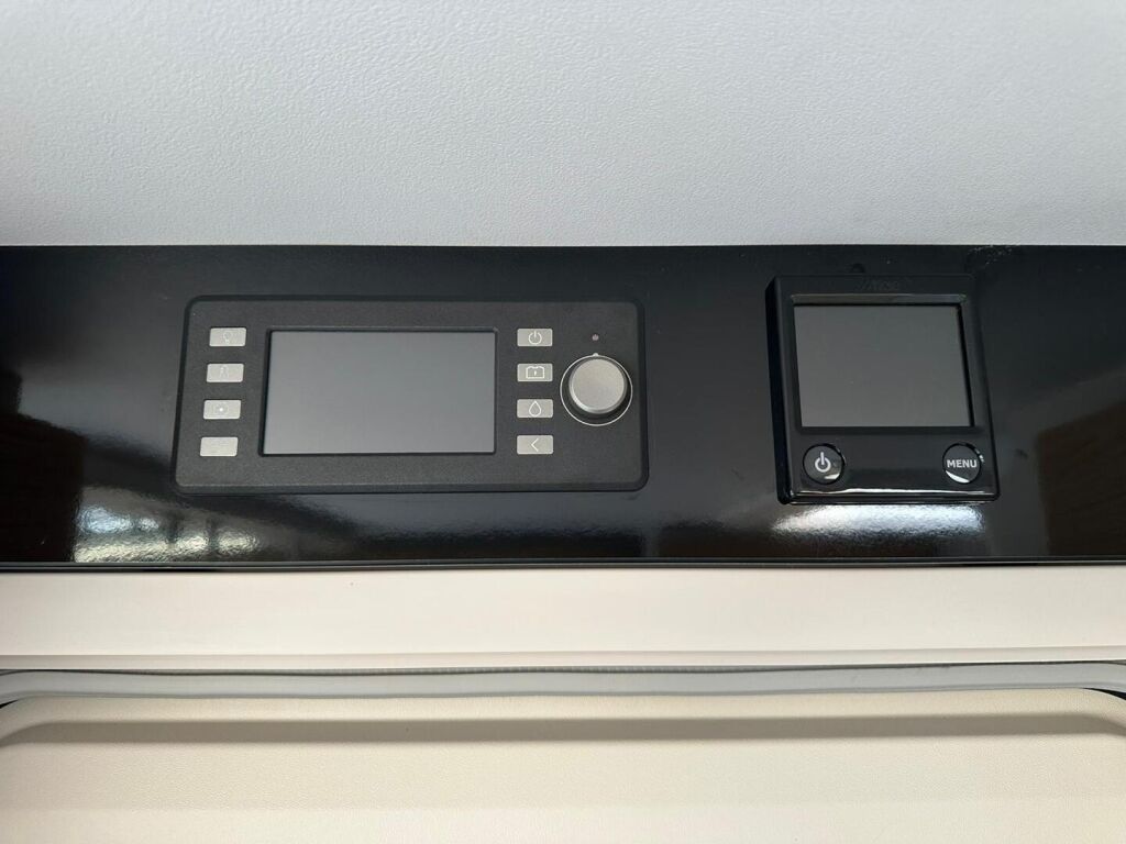 Adria Adora 2025 Valkoinen