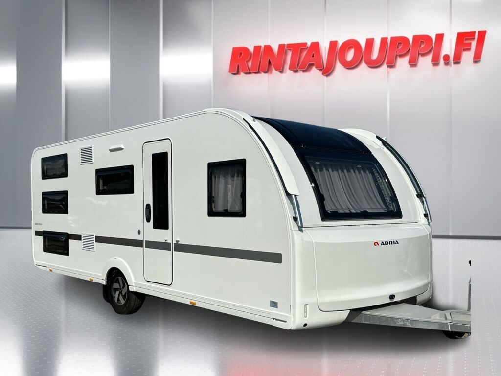 Adria Adora 2025 Valkoinen