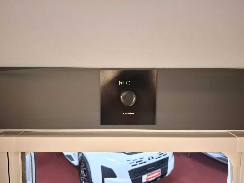 Adria ALTEA 2026 Harmaa