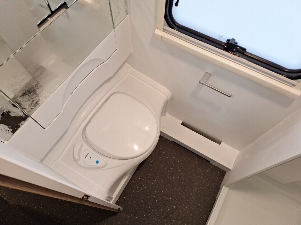 Adria ALTEA 552 PK 2026 Harmaa