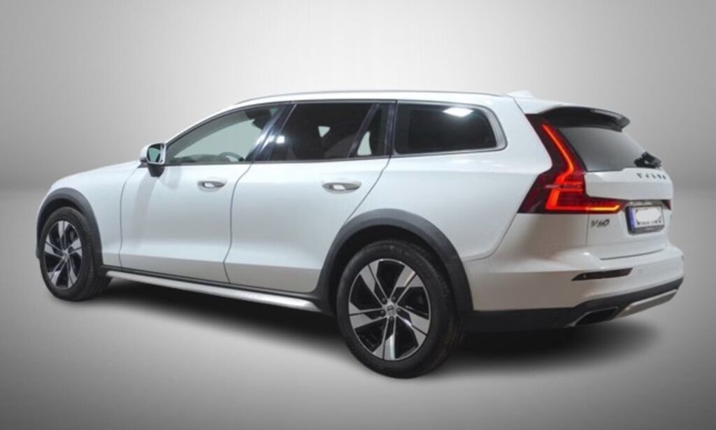 Volvo V60 Cross Country 2019 Valkoinen