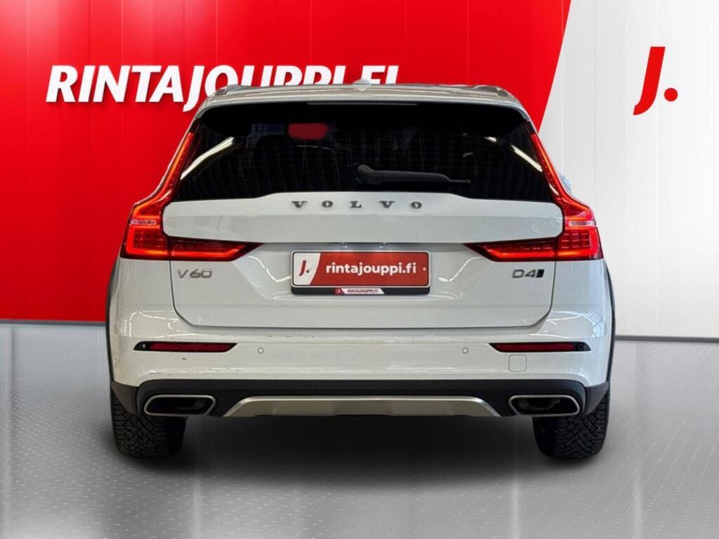 Volvo V60 Cross Country 2019 Valkoinen
