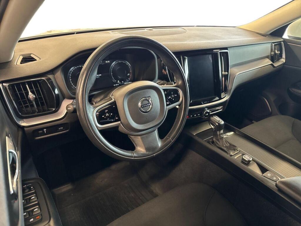 Volvo V60 Cross Country 2019 Valkoinen