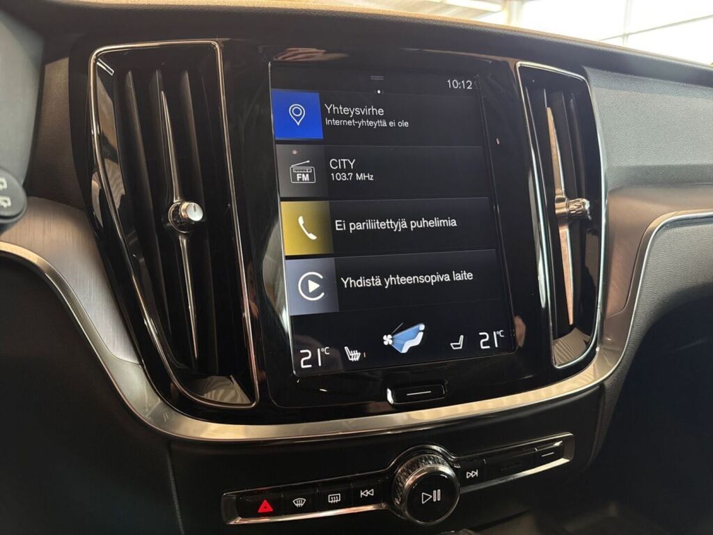 Volvo V60 Cross Country 2019 Valkoinen