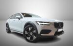 Volvo V60 Cross Country 2019 Valkoinen