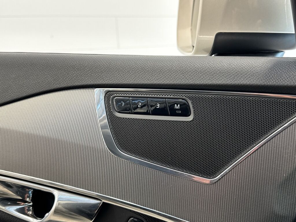 Volvo XC90 2016 met. beige