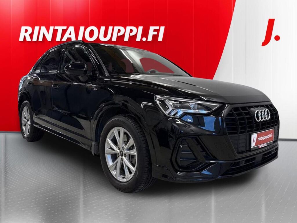 Audi Q3 2022 0