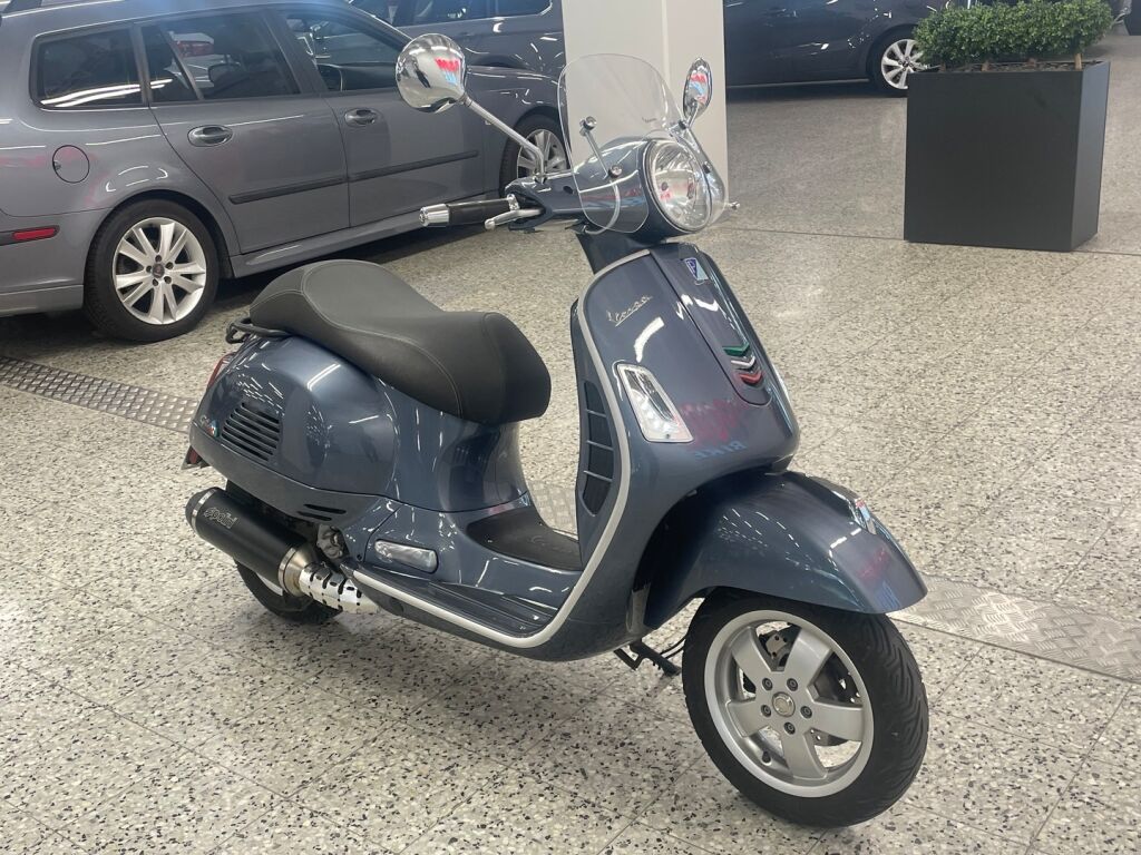 Vespa GTS 2018 