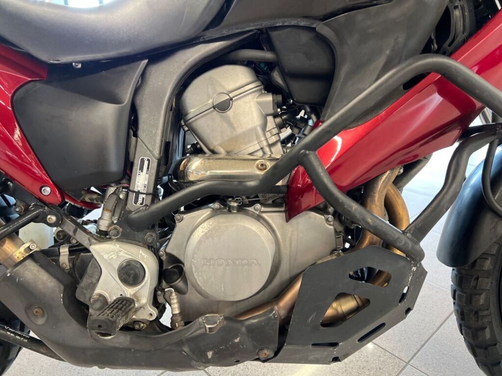 Honda XL 2008 Musta