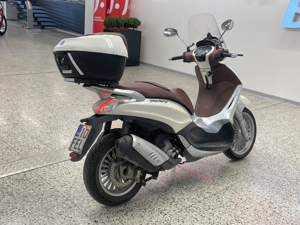 Piaggio Beverly 2012 