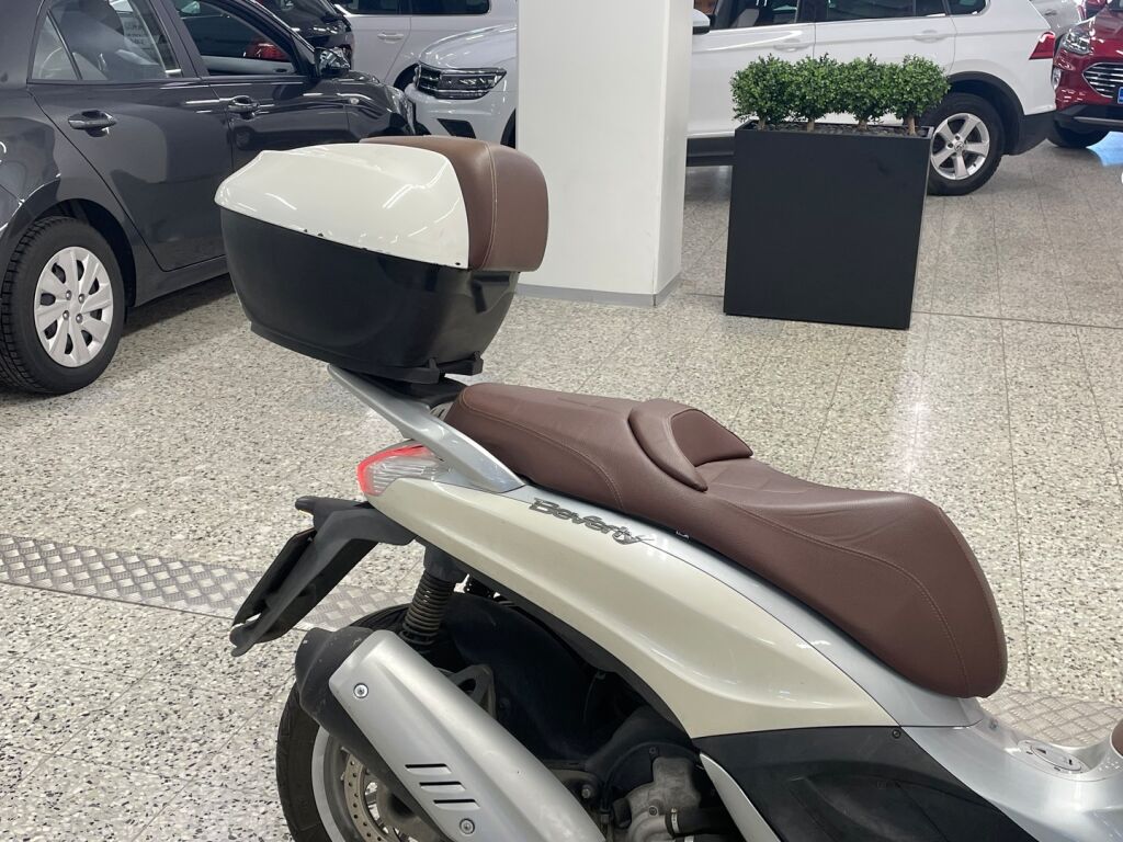 Piaggio Beverly 2012 