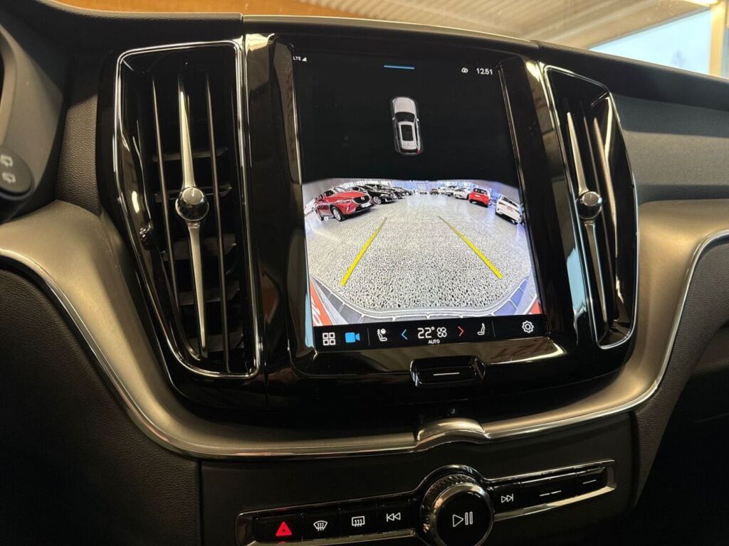 Volvo XC60 2025 Hopea