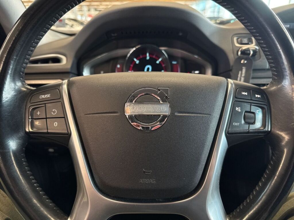 Volvo XC70 2014 Pronssi