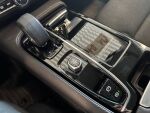 Volvo V90 2023 Musta