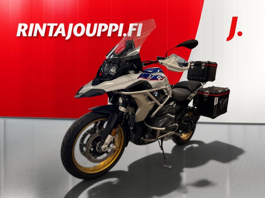 BMW R 2019 moniväri