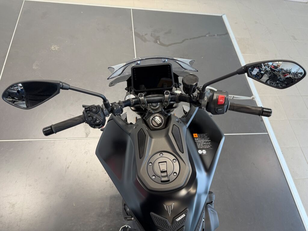 Yamaha MT-09 2025 