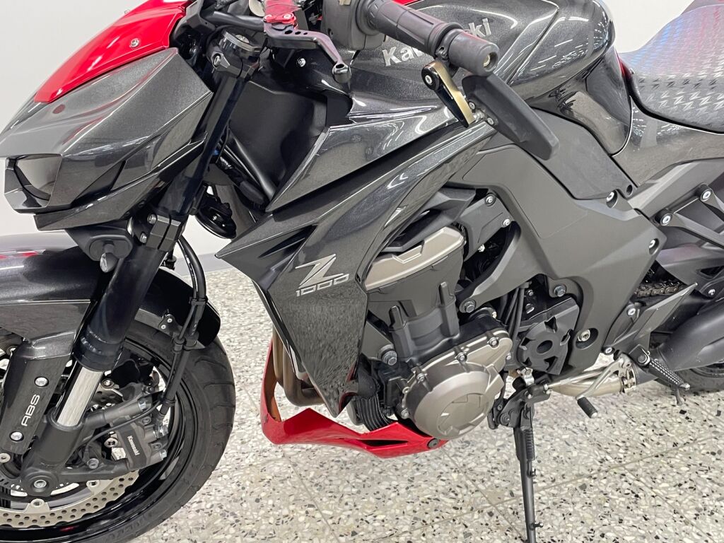 Kawasaki Z 2015 Harmaa