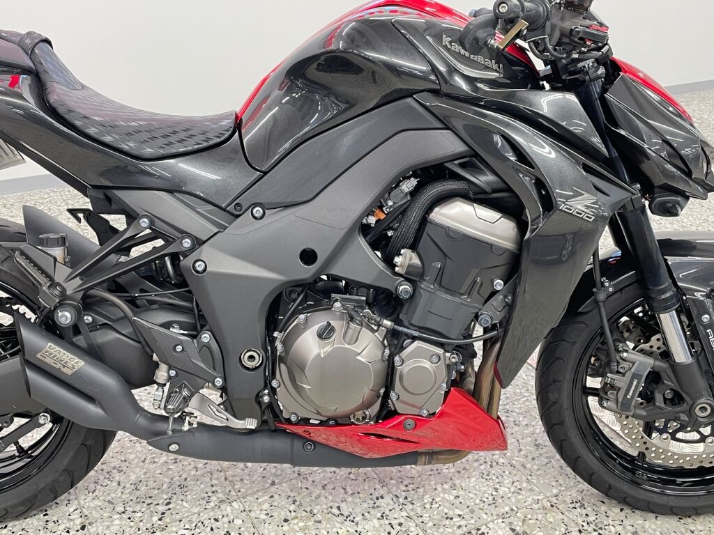 Kawasaki Z 2015 Harmaa