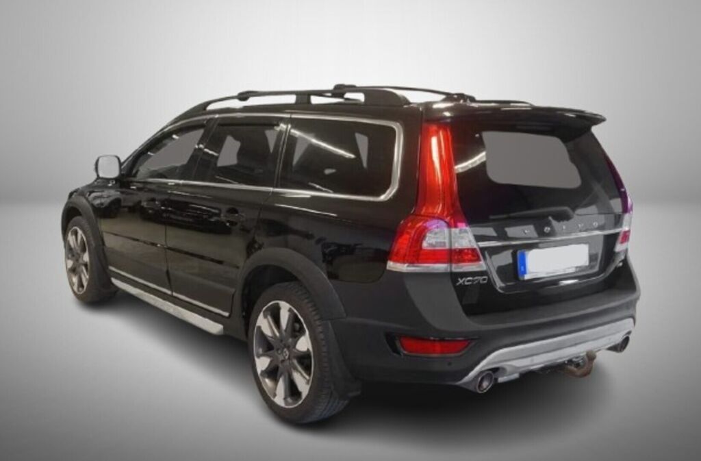 Volvo XC70 2015 Musta