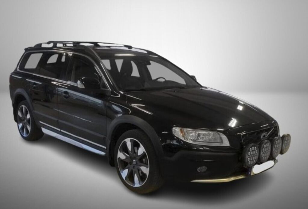 Volvo XC70 2015 Musta