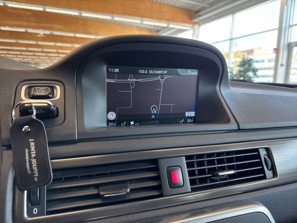Volvo XC70 2015 Musta