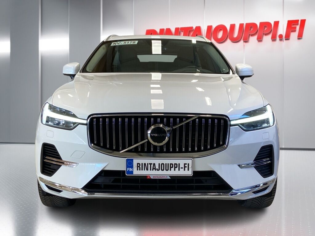 Volvo XC60 2023 