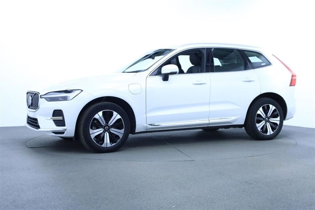 Volvo XC60 2023 