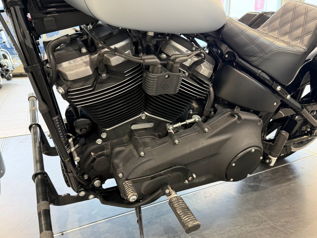 Harley-davidson SOFTAIL 2020 Harmaa