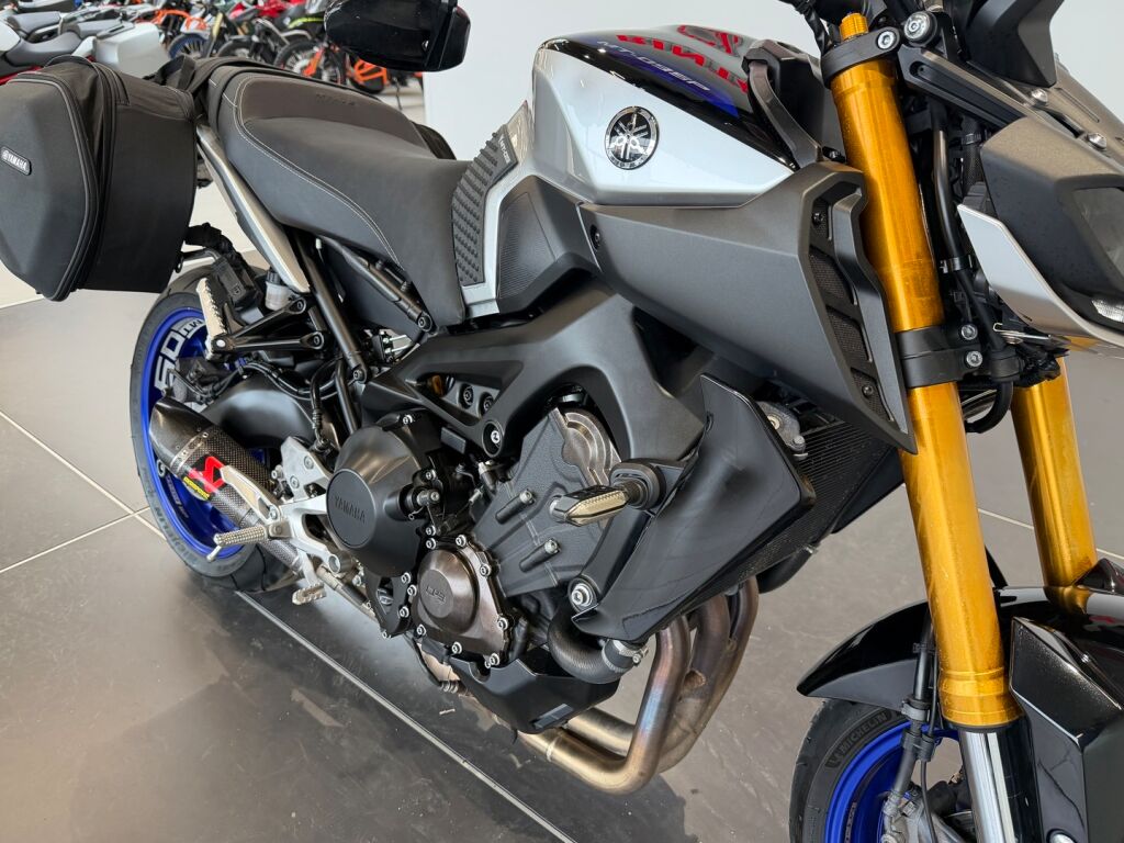 Yamaha MT-09 2019 Hopea