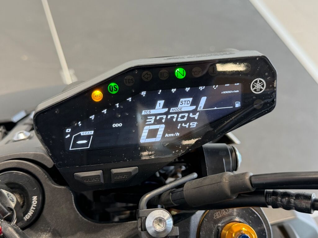 Yamaha MT-09 2019 Hopea