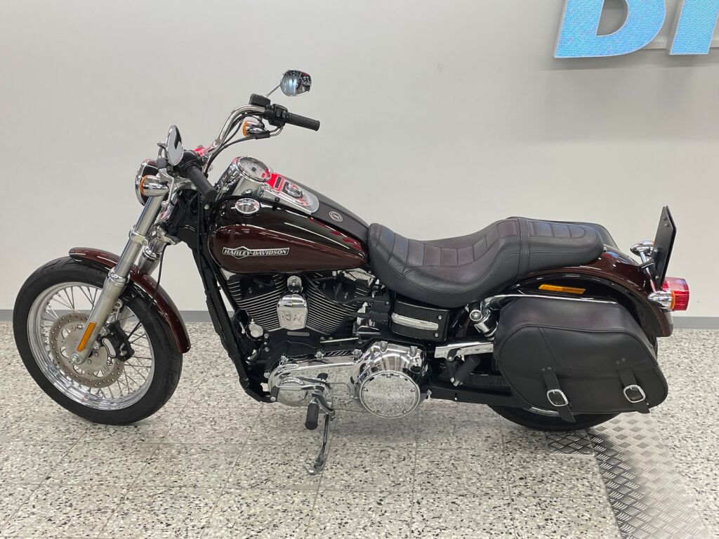 Harley-davidson DYNA 2011 