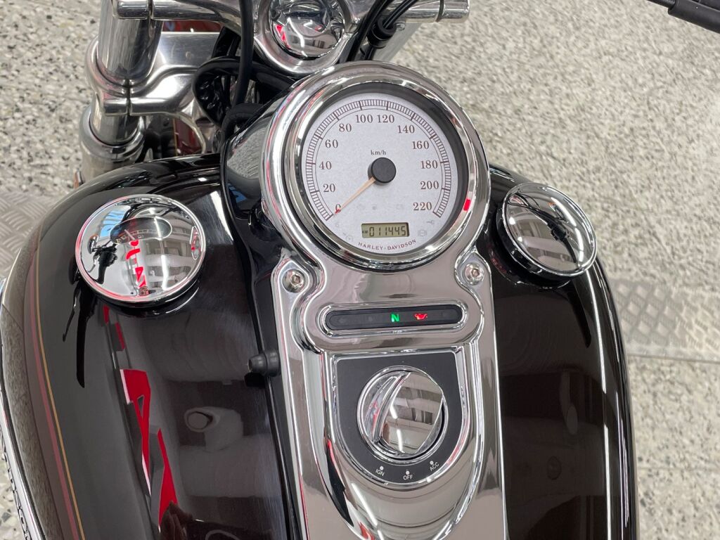 Harley-davidson DYNA 2011 