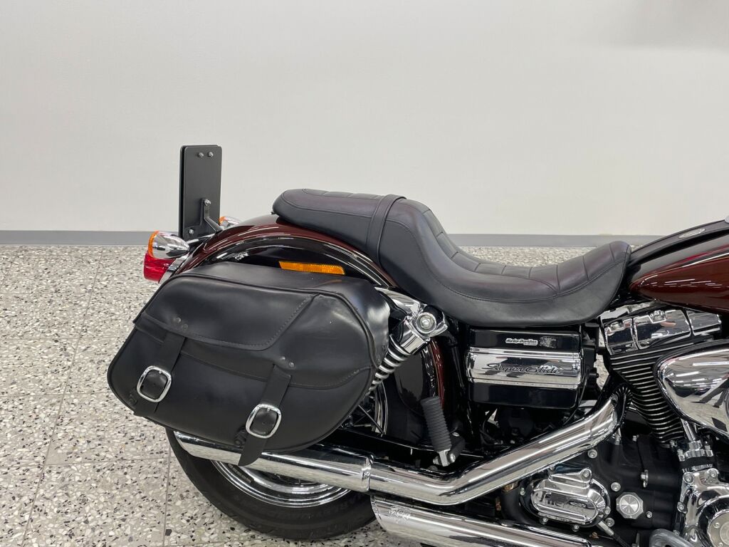 Harley-davidson DYNA 2011 