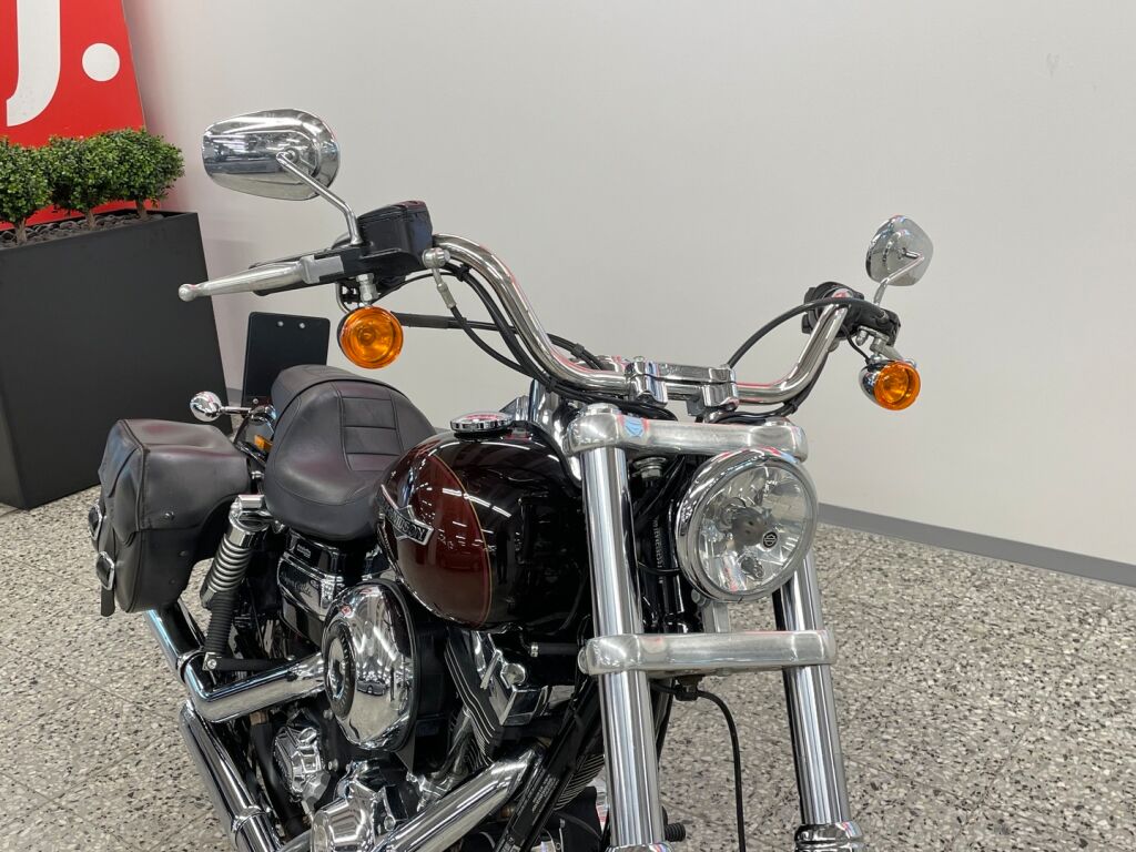 Harley-davidson DYNA 2011 