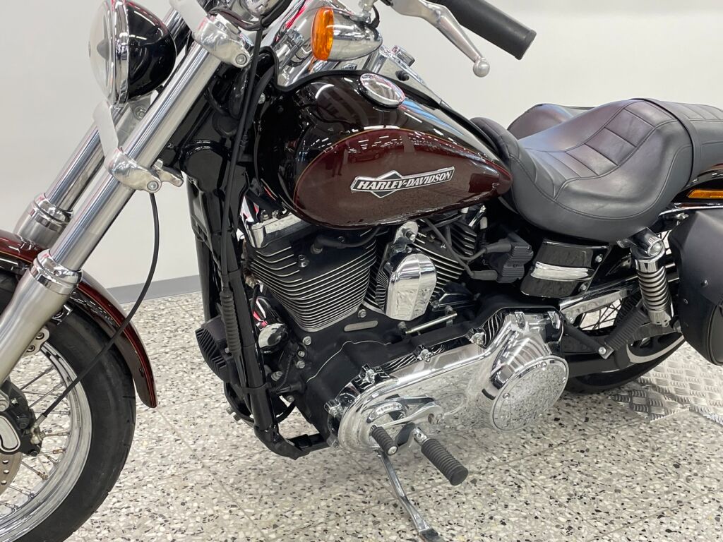 Harley-davidson DYNA 2011 