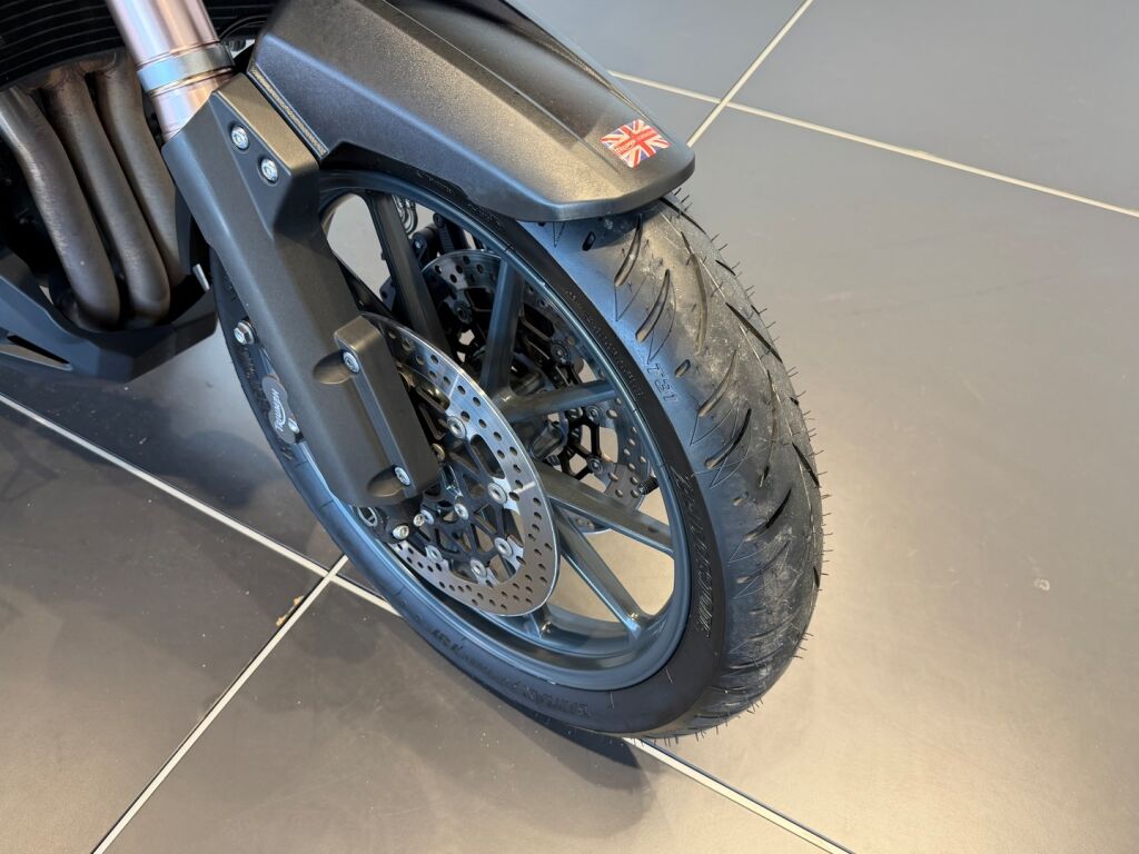 Triumph TIGER 2012 Musta