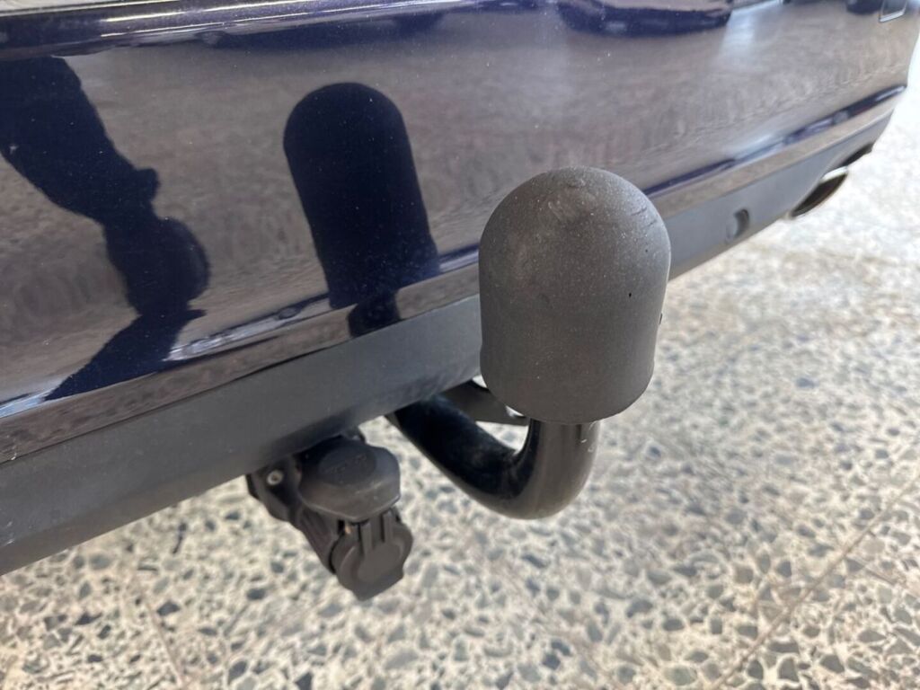 Volvo V70 2016 Sininen