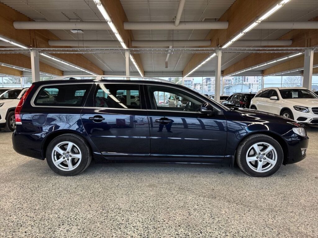 Volvo V70 2016 Sininen