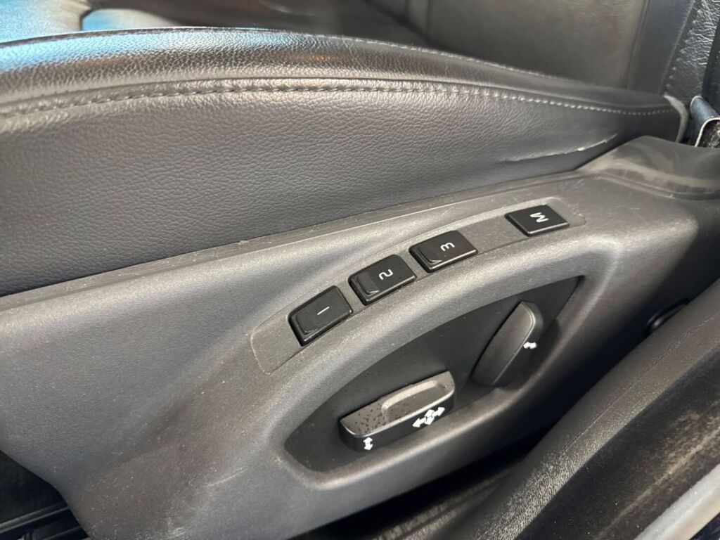 Volvo V70 2016 Sininen