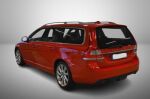 Volvo V70 2016 Punainen
