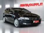 Volvo V70 2016 Musta