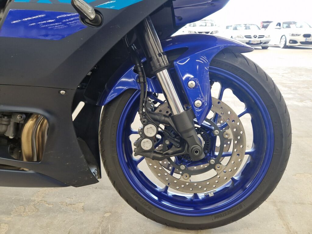 Yamaha YZF-R7 2024 