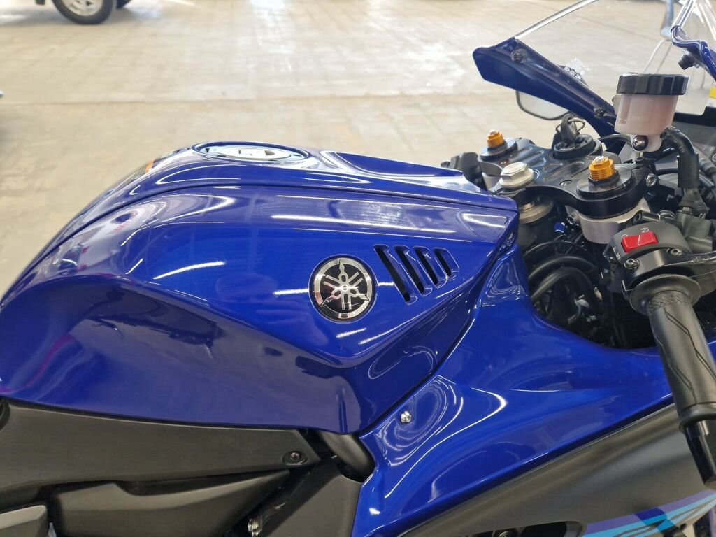 Yamaha YZF-R7 2024 