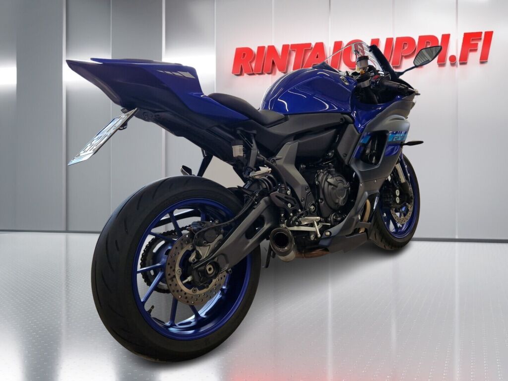 Yamaha YZF-R7 2024 