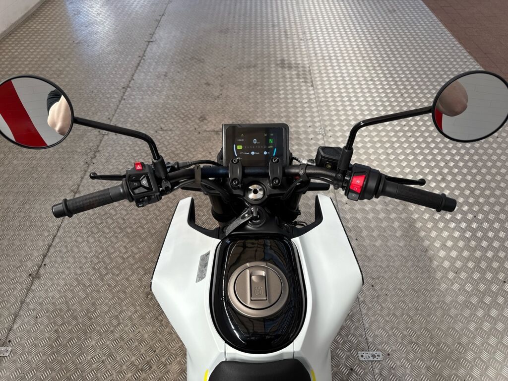 Husqvarna VITPILEN 2025 